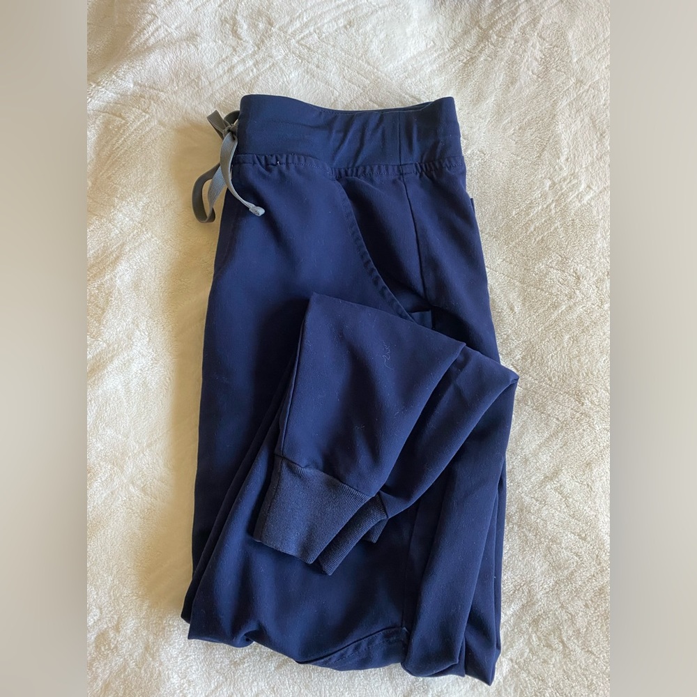 Figs Scrubs - Navy Blue Joggers XS Petite